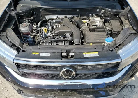 2024 Volkswagen Taos Se z USA, uszkodzony, nr VIN 3VVVX7B22RM058373